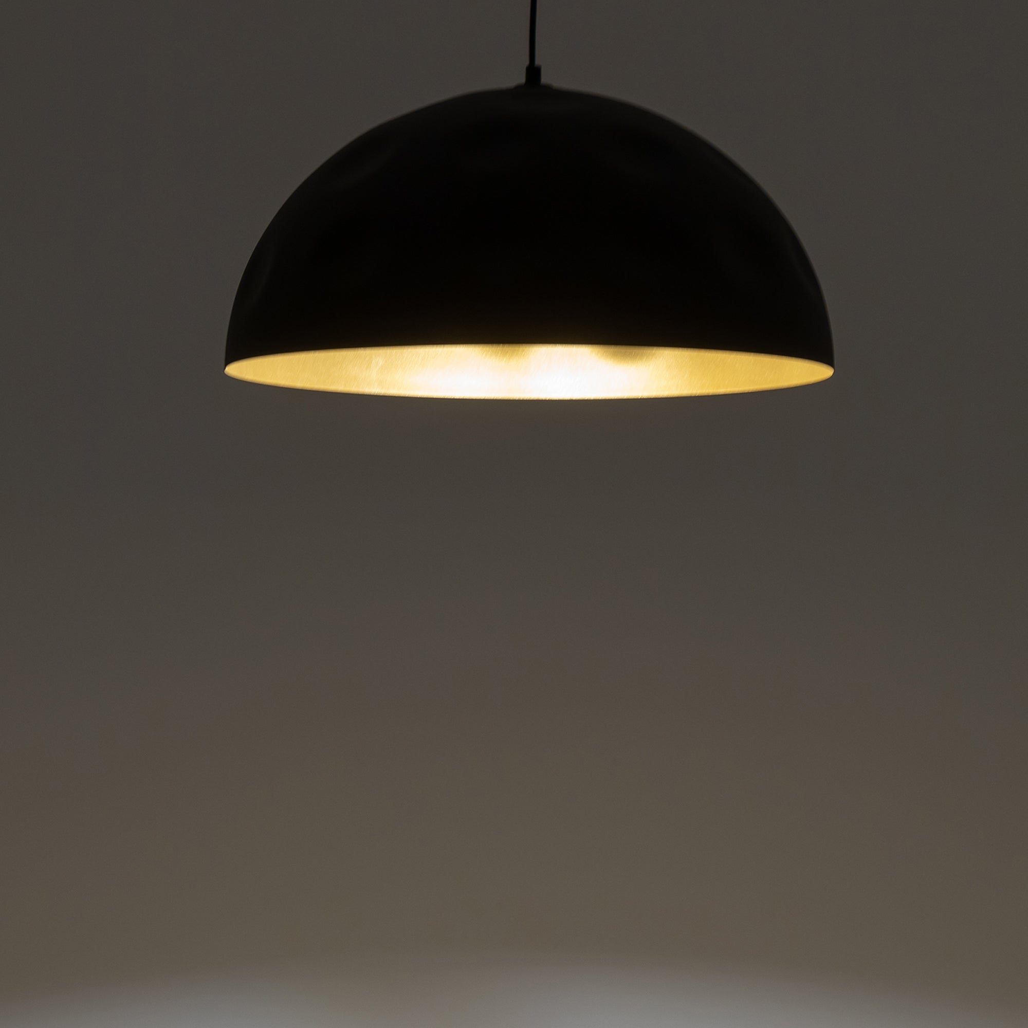 HEMISPHERE HIT L – Schwarz