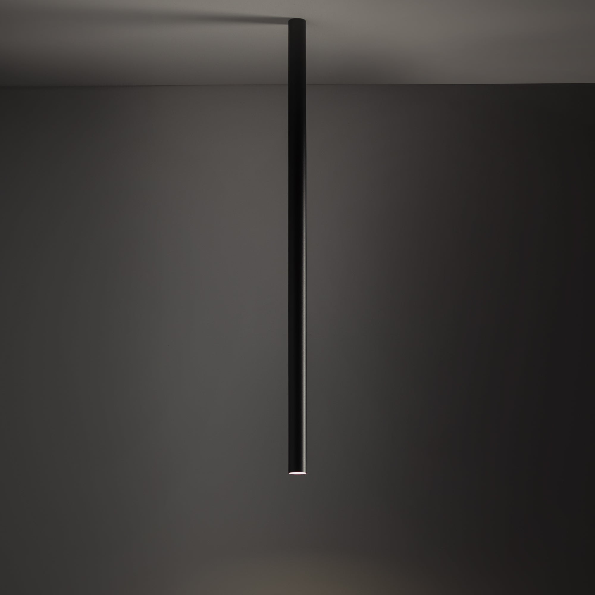 FOURTY L – Schwarz