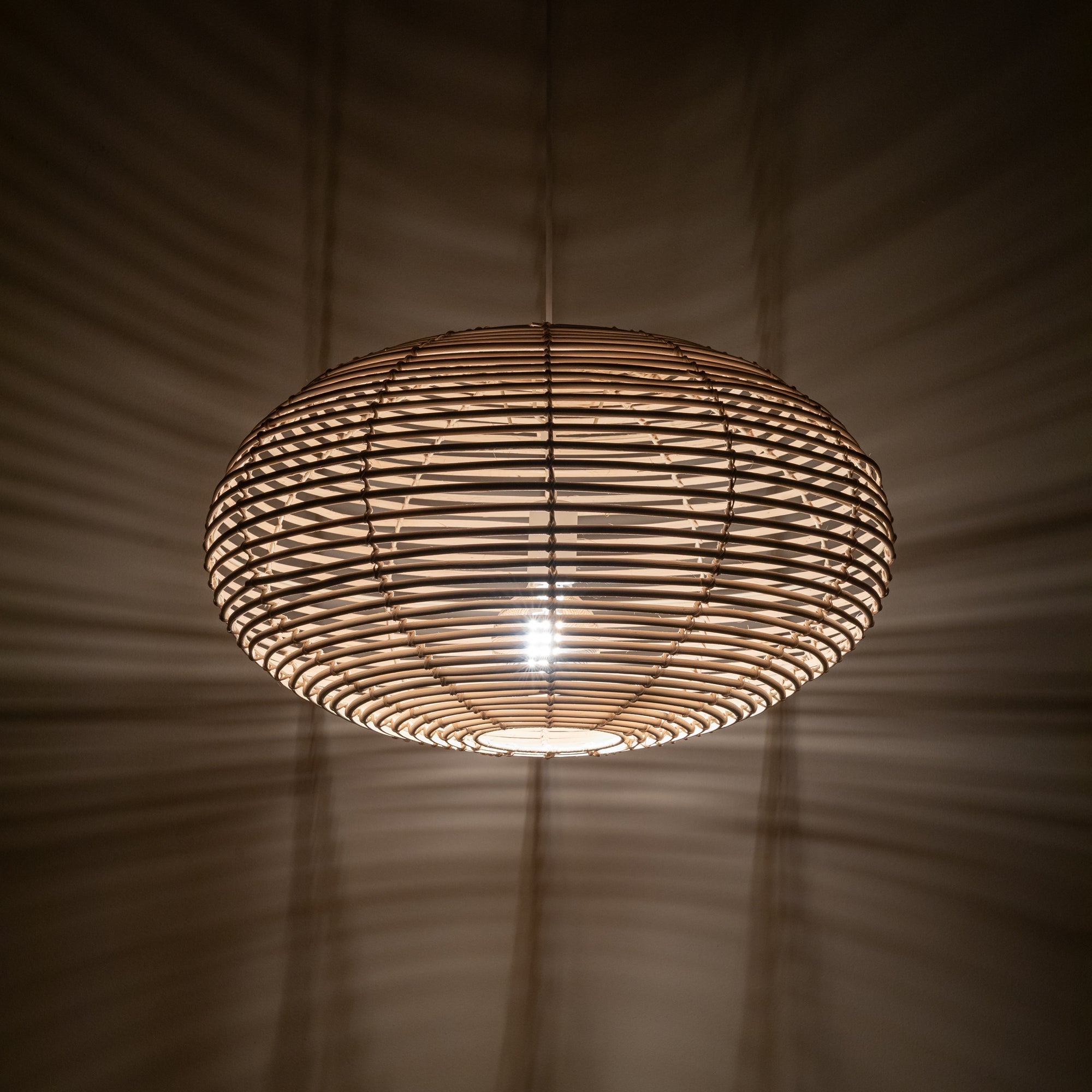 RATTAN M – Naturholz