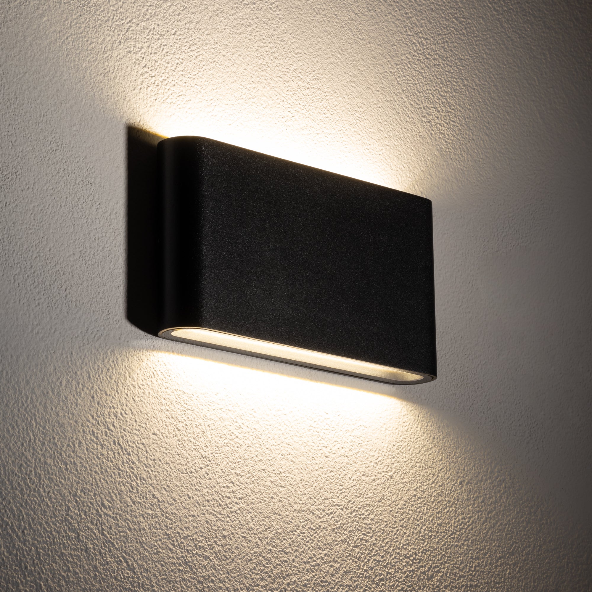 SEMI LED M – Schwarz